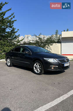 Купе Volkswagen CC / Passat CC 2010 в 