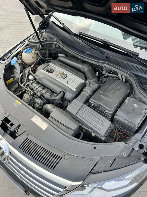 Купе Volkswagen CC / Passat CC 2012 в Житомире