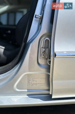 Купе Volkswagen CC / Passat CC 2014 в 