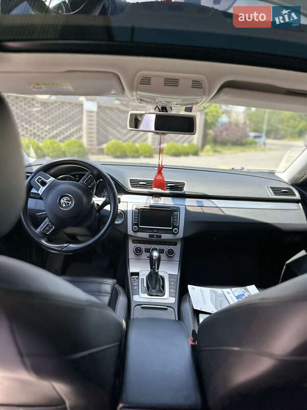 Купе Volkswagen CC / Passat CC 2014 в Виннице