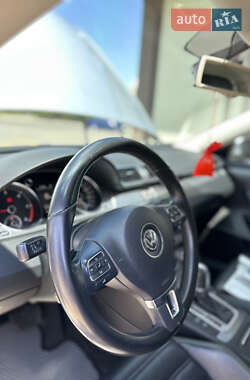 Купе Volkswagen CC / Passat CC 2014 в 