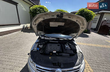 Купе Volkswagen CC / Passat CC 2014 в 