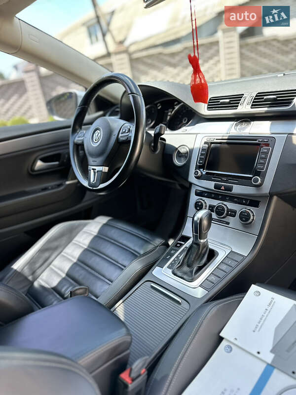 Купе Volkswagen CC / Passat CC 2014 в Виннице