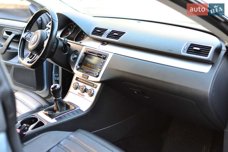 Купе Volkswagen CC / Passat CC 2012 в Зміїві фото 45 Купе Volkswagen CC / Passat CC 2012 в Зміїві