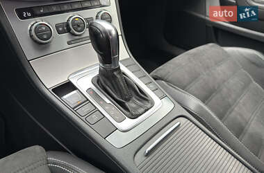Купе Volkswagen CC / Passat CC 2013 в 