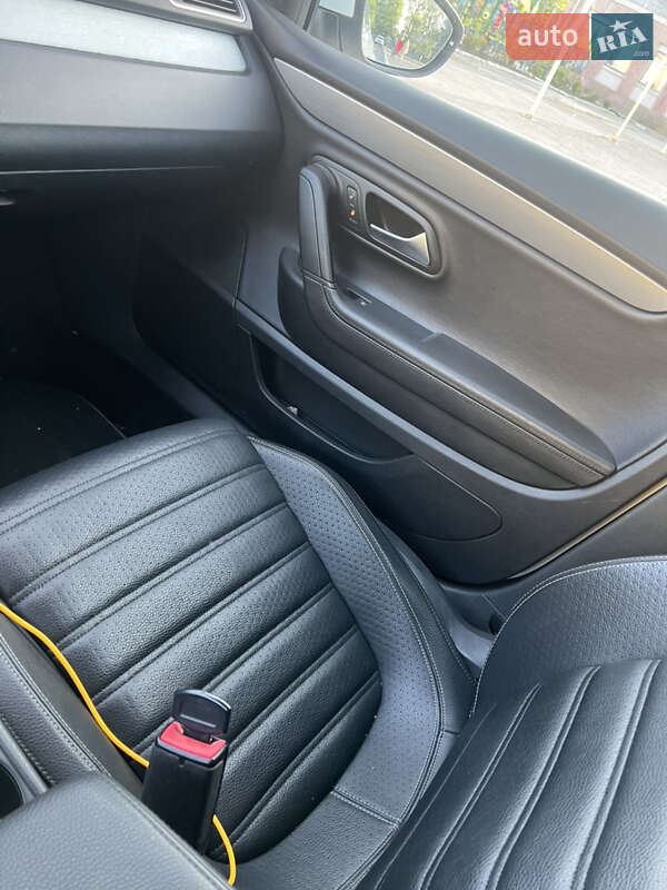 Купе Volkswagen CC / Passat CC 2014 в Раздельной