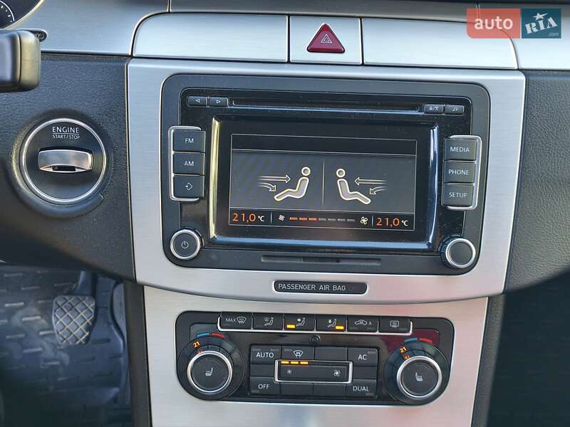Купе Volkswagen CC / Passat CC 2010 в Южному