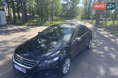 Купе Volkswagen CC / Passat CC 2011 в 