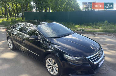 Купе Volkswagen CC / Passat CC 2011 в 