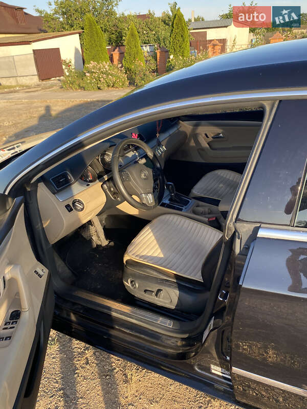 Купе Volkswagen CC / Passat CC 2012 в Николаеве