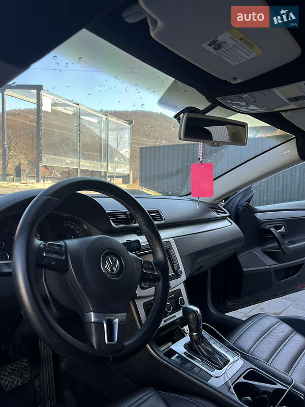 Купе Volkswagen CC / Passat CC 2011 в Ивано-Франковске