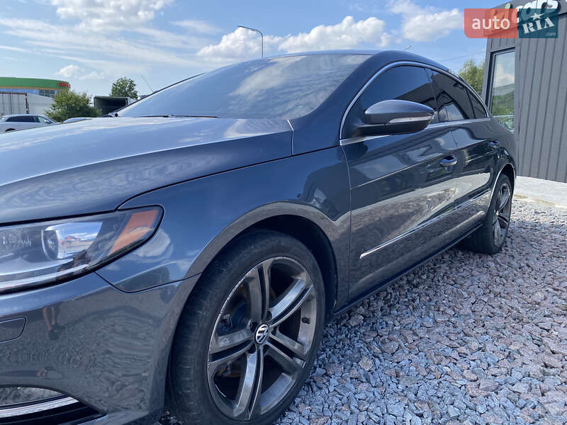 Купе Volkswagen CC / Passat CC 2013 в Львове