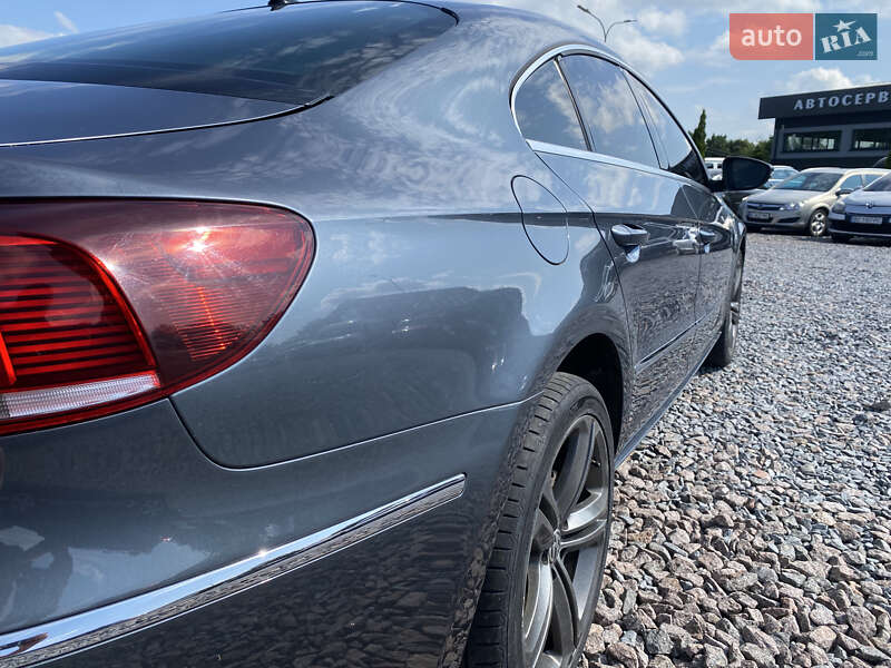 Купе Volkswagen CC / Passat CC 2013 в Львове