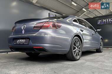Купе Volkswagen CC / Passat CC 2013 в 