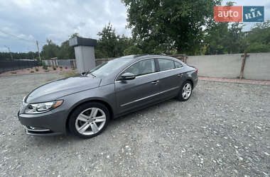 Купе Volkswagen CC / Passat CC 2016 в Киеве