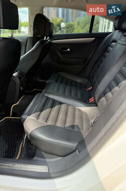 Купе Volkswagen CC / Passat CC 2012 в 