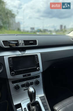 Купе Volkswagen CC / Passat CC 2012 в 