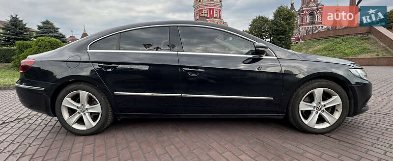 Купе Volkswagen CC / Passat CC 2012 в Дніпрі