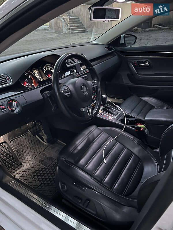 Купе Volkswagen CC / Passat CC 2013 в Кривом Роге