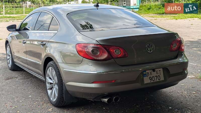 Купе Volkswagen CC / Passat CC 2009 в Луцьку