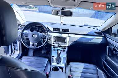 Купе Volkswagen CC / Passat CC 2013 в 