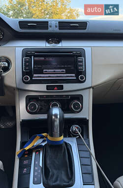 Купе Volkswagen CC / Passat CC 2012 в 