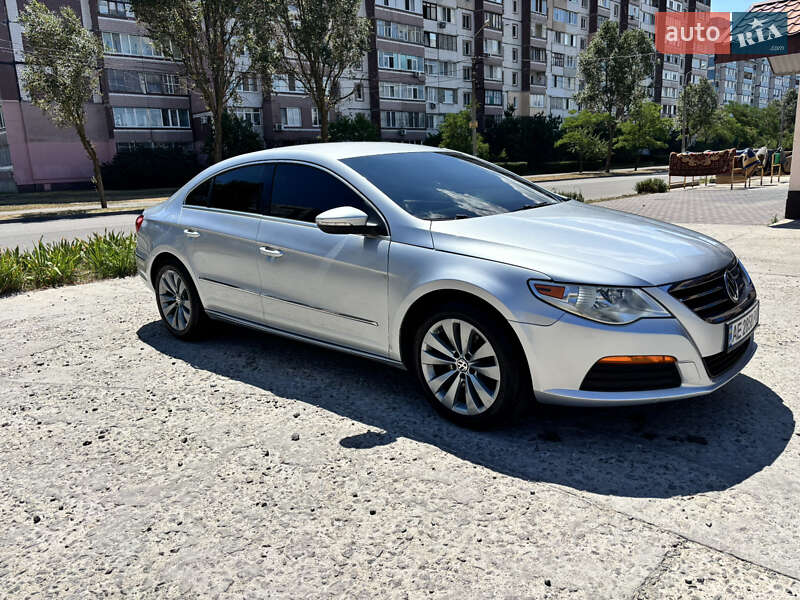 Volkswagen CC / Passat CC 2011