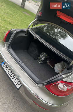 Купе Volkswagen CC / Passat CC 2008 в 
