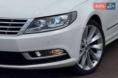 Купе Volkswagen CC / Passat CC 2012 в 