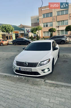 Купе Volkswagen CC / Passat CC 2013 в 
