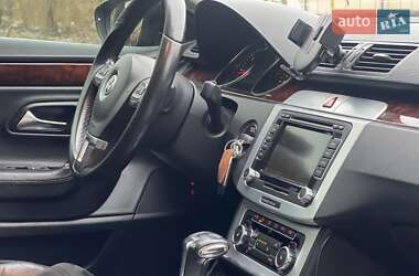 Купе Volkswagen CC / Passat CC 2009 в 