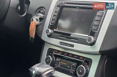 Купе Volkswagen CC / Passat CC 2009 в 