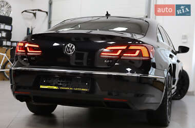 Купе Volkswagen CC / Passat CC 2012 в 