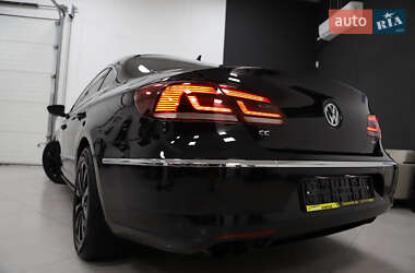 Купе Volkswagen CC / Passat CC 2012 в 