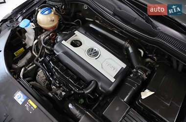 Купе Volkswagen CC / Passat CC 2012 в 