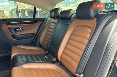 Купе Volkswagen CC / Passat CC 2012 в 