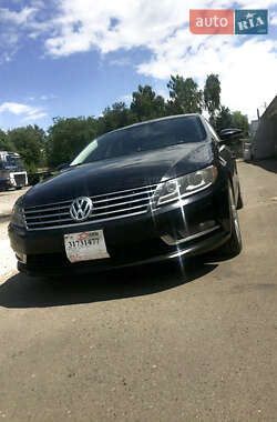 Купе Volkswagen CC / Passat CC 2012 в 