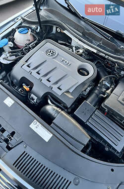 Купе Volkswagen CC / Passat CC 2012 в 
