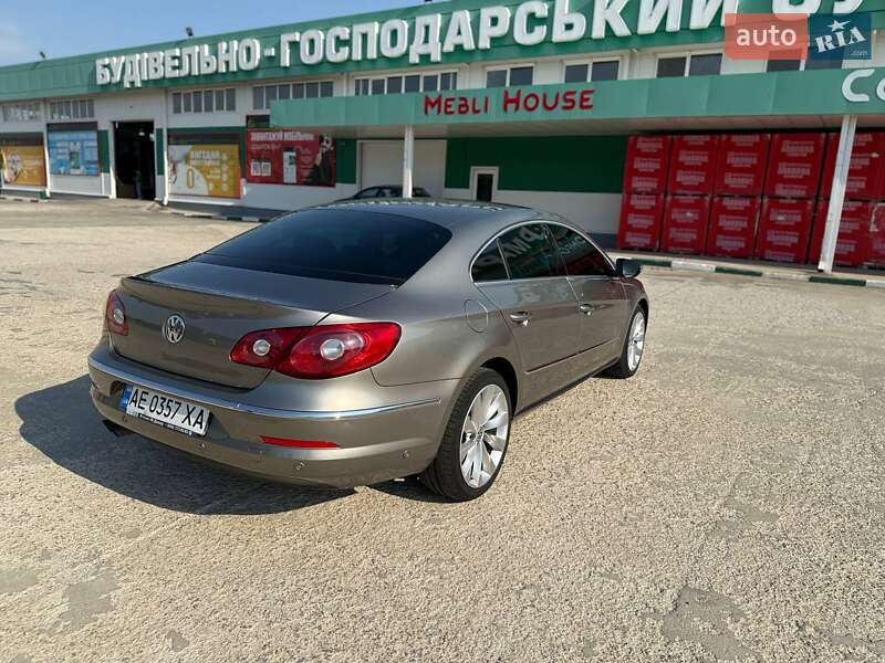 Купе Volkswagen CC / Passat CC 2011 в Дніпрі