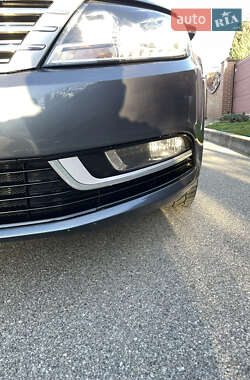 Купе Volkswagen CC / Passat CC 2012 в 