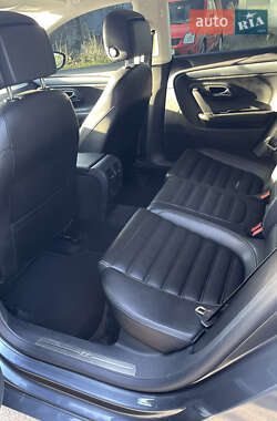Купе Volkswagen CC / Passat CC 2012 в 