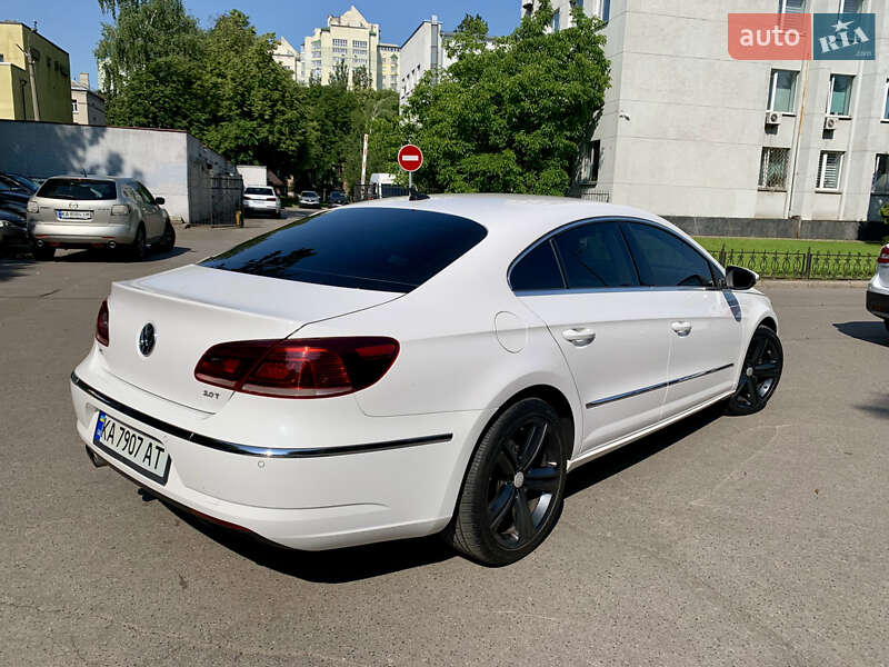 Купе Volkswagen CC / Passat CC 2012 в Киеве