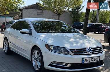 Купе Volkswagen CC / Passat CC 2015 в 