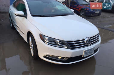 Седан Volkswagen CC / Passat CC 2013 в 