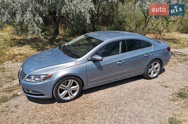 Купе Volkswagen CC / Passat CC 2012 в 