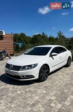 Купе Volkswagen CC / Passat CC 2013 в Киеве