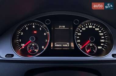 Купе Volkswagen CC / Passat CC 2013 в 