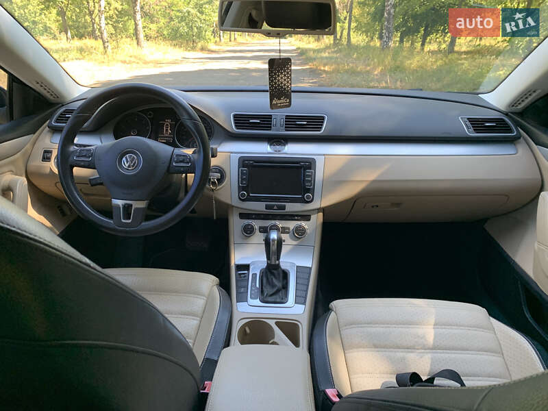 Купе Volkswagen CC / Passat CC 2012 в Лозовой фото 14 Купе Volkswagen CC / Passat CC 2012 в Лозовой