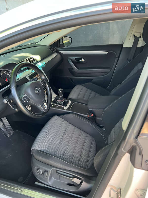 Купе Volkswagen CC / Passat CC 2012 в Харькове