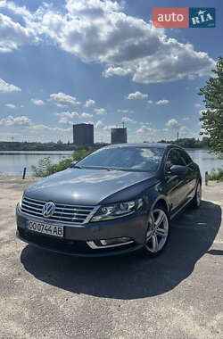 Купе Volkswagen CC / Passat CC 2012 в Киеве